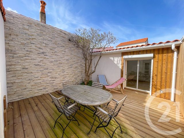 maison à vendre - 6 pièces - 136.9 m2 - LES SABLES D OLONNE - 85 - PAYS-DE-LOIRE - Century 21 Bleu Marine