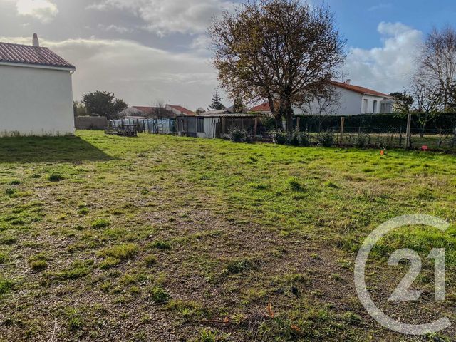 terrain à vendre - 231.0 m2 - OLONNE SUR MER - 85 - PAYS-DE-LOIRE - Century 21 Bleu Marine