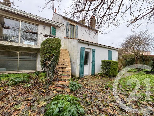 maison à vendre - 7 pièces - 155.21 m2 - LES SABLES D OLONNE - 85 - PAYS-DE-LOIRE - Century 21 Bleu Marine