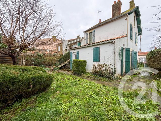 maison à vendre - 7 pièces - 155.21 m2 - LES SABLES D OLONNE - 85 - PAYS-DE-LOIRE - Century 21 Bleu Marine