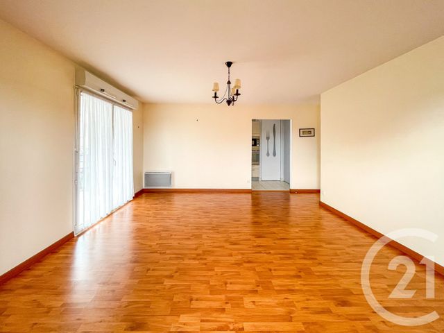 Appartement F3 à vendre - 3 pièces - 68.88 m2 - LES SABLES D OLONNE - 85 - PAYS-DE-LOIRE - Century 21 Bleu Marine