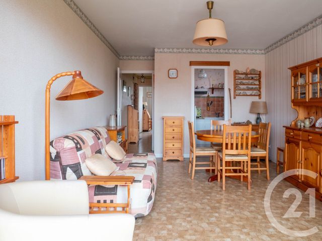 Appartement T2 à vendre - 2 pièces - 42.61 m2 - LES SABLES D OLONNE - 85 - PAYS-DE-LOIRE - Century 21 Bleu Marine