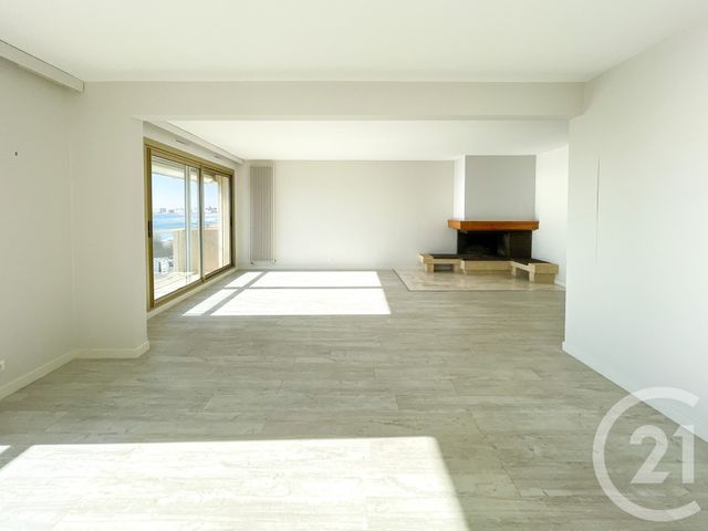 Appartement F5 à vendre - 5 pièces - 119.78 m2 - LES SABLES D OLONNE - 85 - PAYS-DE-LOIRE - Century 21 Bleu Marine