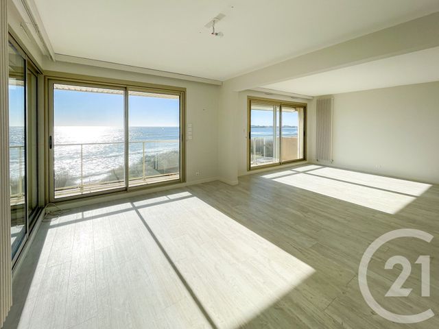 Appartement F5 à vendre - 5 pièces - 119.78 m2 - LES SABLES D OLONNE - 85 - PAYS-DE-LOIRE - Century 21 Bleu Marine