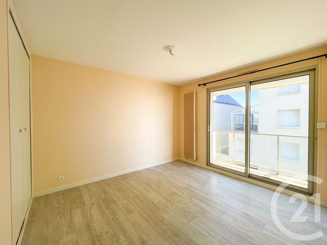 Appartement F5 à vendre - 5 pièces - 119.78 m2 - LES SABLES D OLONNE - 85 - PAYS-DE-LOIRE - Century 21 Bleu Marine