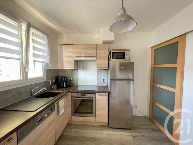 Appartement T3 à vendre - 3 pièces - 52.01 m2 - CHATEAU D OLONNE - 85 - PAYS-DE-LOIRE - Century 21 Bleu Marine