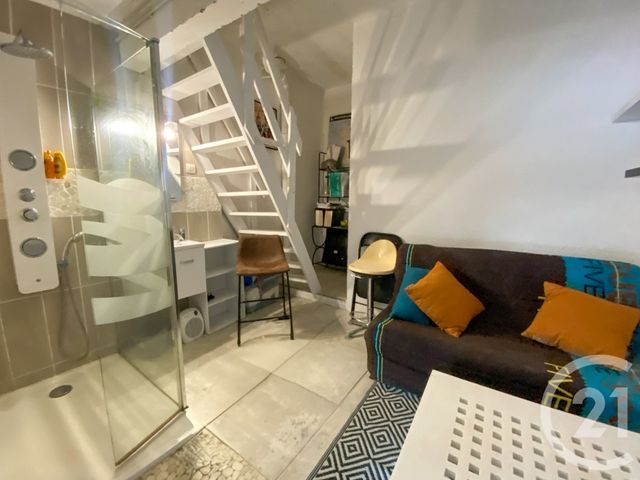 Appartement T3 à vendre - 3 pièces - 52.01 m2 - CHATEAU D OLONNE - 85 - PAYS-DE-LOIRE - Century 21 Bleu Marine