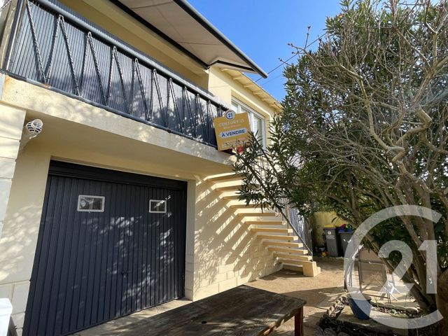 Appartement T3 à vendre - 3 pièces - 52.01 m2 - CHATEAU D OLONNE - 85 - PAYS-DE-LOIRE - Century 21 Bleu Marine