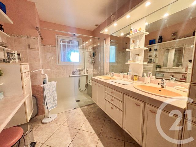 maison à vendre - 5 pièces - 137.36 m2 - CHATEAU D OLONNE - 85 - PAYS-DE-LOIRE - Century 21 Bleu Marine