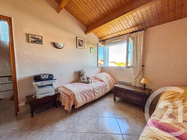 maison à vendre - 5 pièces - 137.36 m2 - CHATEAU D OLONNE - 85 - PAYS-DE-LOIRE - Century 21 Bleu Marine