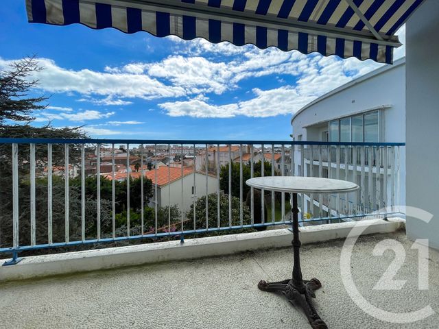 Appartement F4 à vendre - 4 pièces - 69.37 m2 - LES SABLES D OLONNE - 85 - PAYS-DE-LOIRE - Century 21 Bleu Marine