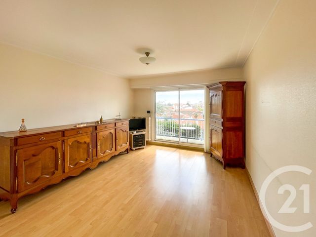 Appartement F4 à vendre - 4 pièces - 69.37 m2 - LES SABLES D OLONNE - 85 - PAYS-DE-LOIRE - Century 21 Bleu Marine