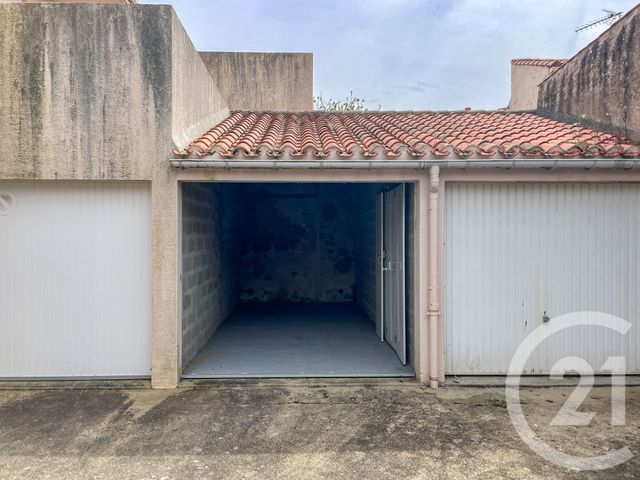 parking à vendre - 13.71 m2 - LES SABLES D OLONNE - 85 - PAYS-DE-LOIRE - Century 21 Bleu Marine