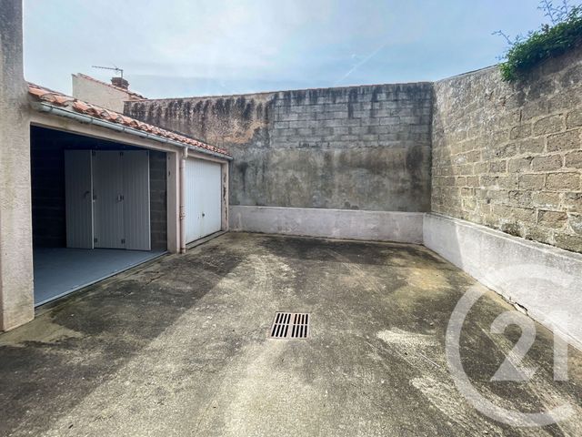 parking à vendre - 13.71 m2 - LES SABLES D OLONNE - 85 - PAYS-DE-LOIRE - Century 21 Bleu Marine