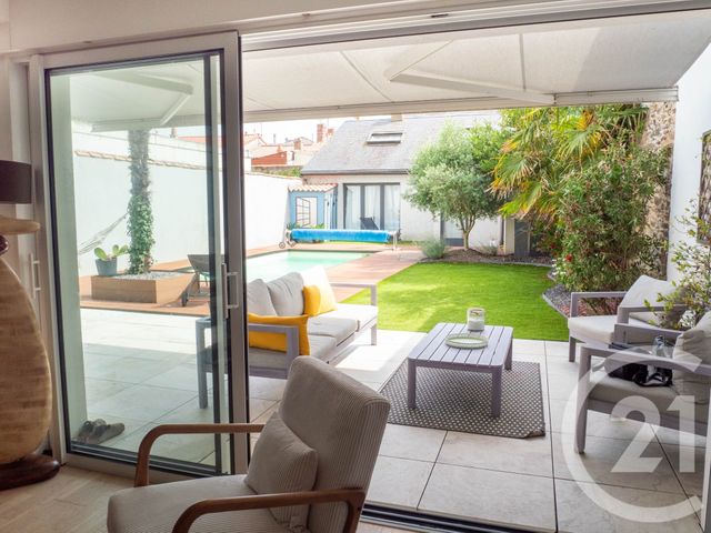 maison à vendre - 5 pièces - 136.32 m2 - LES SABLES D OLONNE - 85 - PAYS-DE-LOIRE - Century 21 Bleu Marine