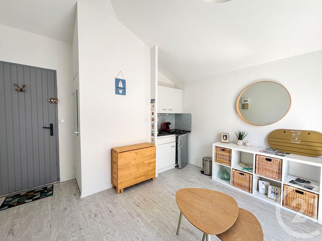 Appartement Studio à vendre - 1 pièce - 19.78 m2 - LES SABLES D OLONNE - 85 - PAYS-DE-LOIRE - Century 21 Bleu Marine