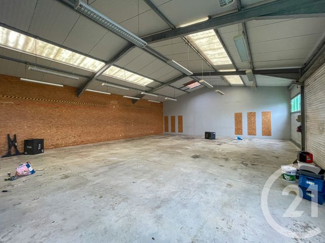 parking à louer - 260.0 m2 - CHATEAU D OLONNE - 85 - PAYS-DE-LOIRE - Century 21 Bleu Marine