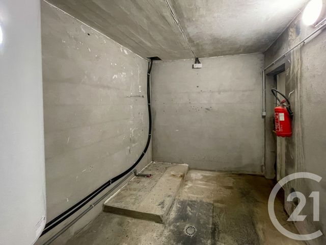 commerce à louer - 260.0 m2 - CHATEAU D OLONNE - 85 - PAYS-DE-LOIRE - Century 21 Bleu Marine