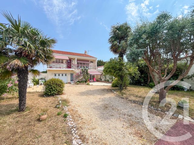 maison à vendre - 7 pièces - 159.26 m2 - CHATEAU D OLONNE - 85 - PAYS-DE-LOIRE - Century 21 Bleu Marine