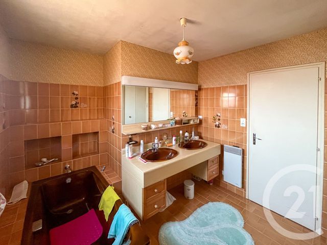 maison à vendre - 7 pièces - 174.04 m2 - OLONNE SUR MER - 85 - PAYS-DE-LOIRE - Century 21 Bleu Marine