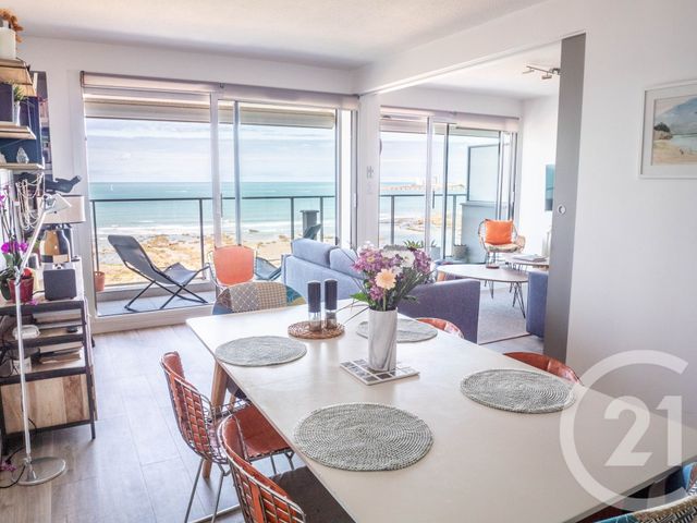 Appartement T3 à vendre - 3 pièces - 62.68 m2 - LES SABLES D OLONNE - 85 - PAYS-DE-LOIRE - Century 21 Bleu Marine