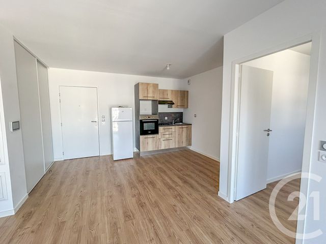 Appartement T2 à vendre - 2 pièces - 43.6 m2 - LES SABLES D OLONNE - 85 - PAYS-DE-LOIRE - Century 21 Bleu Marine