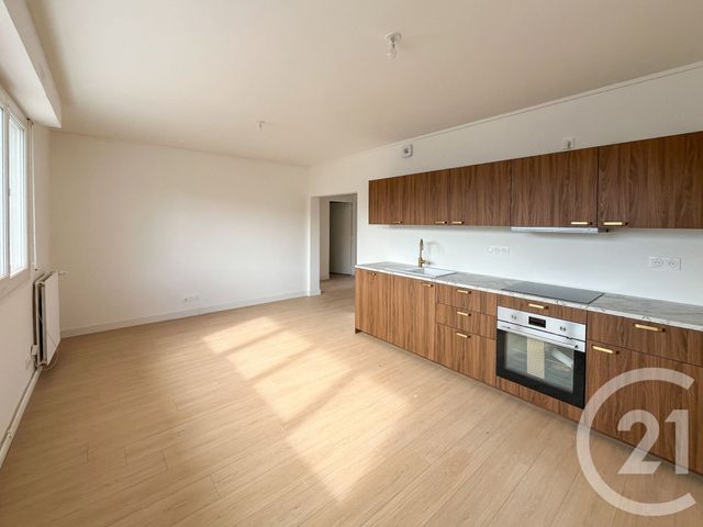 Appartement F4 à vendre - 4 pièces - 66.76 m2 - LES SABLES D OLONNE - 85 - PAYS-DE-LOIRE - Century 21 Bleu Marine