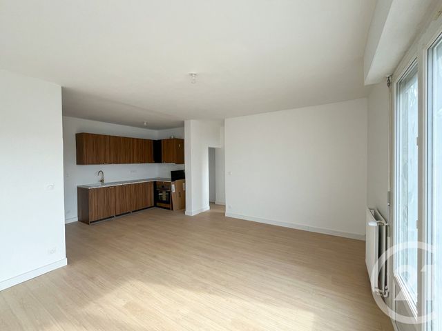 Appartement F4 à vendre - 4 pièces - 74.58 m2 - LES SABLES D OLONNE - 85 - PAYS-DE-LOIRE - Century 21 Bleu Marine