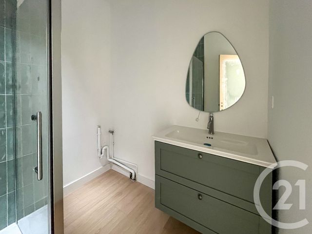 Appartement F4 à vendre - 4 pièces - 74.58 m2 - LES SABLES D OLONNE - 85 - PAYS-DE-LOIRE - Century 21 Bleu Marine
