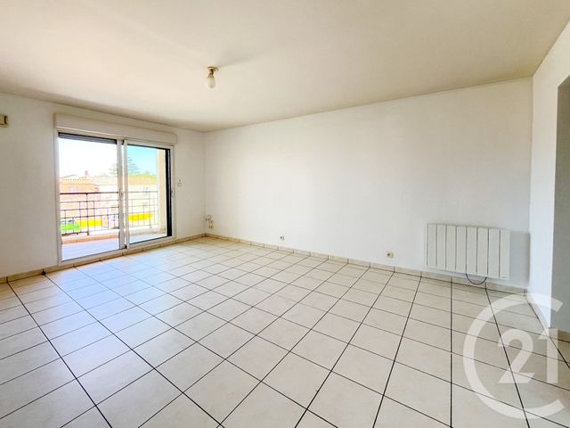 Appartement F2 à vendre - 2 pièces - 48.19 m2 - OLONNE SUR MER - 85 - PAYS-DE-LOIRE - Century 21 Bleu Marine