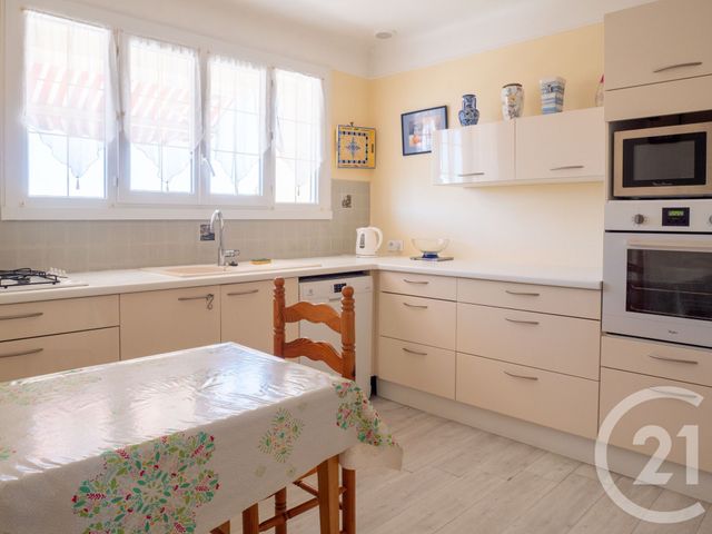 maison à vendre - 7 pièces - 159.26 m2 - CHATEAU D OLONNE - 85 - PAYS-DE-LOIRE - Century 21 Bleu Marine