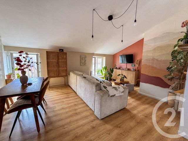 Appartement T4 à vendre - 4 pièces - 66.72 m2 - LES SABLES D OLONNE - 85 - PAYS-DE-LOIRE - Century 21 Bleu Marine