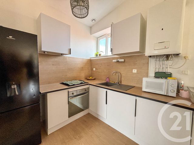 Appartement T4 à vendre - 4 pièces - 66.72 m2 - LES SABLES D OLONNE - 85 - PAYS-DE-LOIRE - Century 21 Bleu Marine