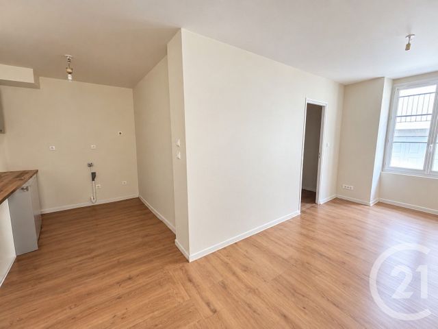 Appartement T3 à vendre - 3 pièces - 50.86 m2 - LES SABLES D OLONNE - 85 - PAYS-DE-LOIRE - Century 21 Bleu Marine