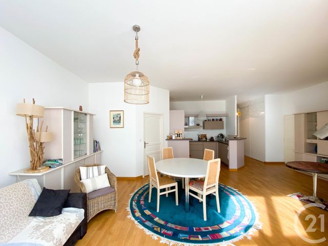 Appartement F3 à vendre - 3 pièces - 83.33 m2 - LES SABLES D OLONNE - 85 - PAYS-DE-LOIRE - Century 21 Bleu Marine
