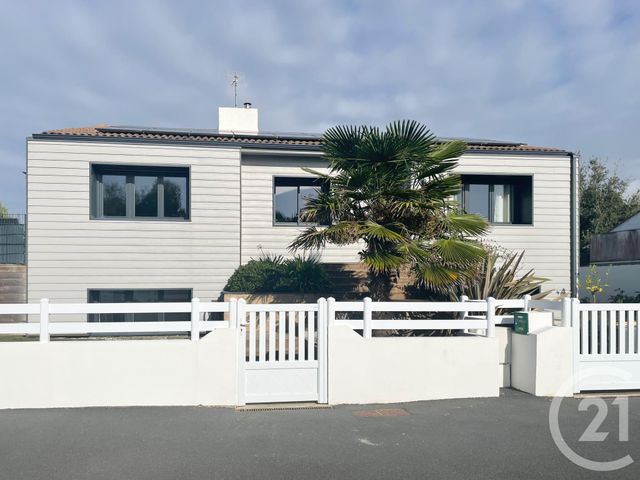 maison à vendre - 7 pièces - 147.16 m2 - CHATEAU D OLONNE - 85 - PAYS-DE-LOIRE - Century 21 Bleu Marine