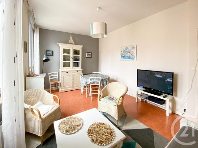 Appartement F3 à vendre - 3 pièces - 52.16 m2 - LES SABLES D OLONNE - 85 - PAYS-DE-LOIRE - Century 21 Bleu Marine