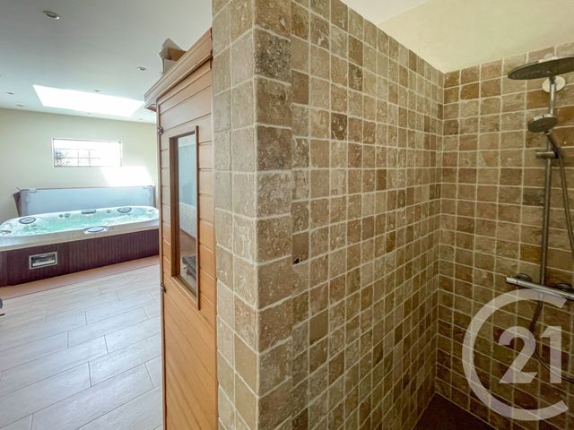maison à vendre - 6 pièces - 240.34 m2 - LES SABLES D OLONNE - 85 - PAYS-DE-LOIRE - Century 21 Bleu Marine