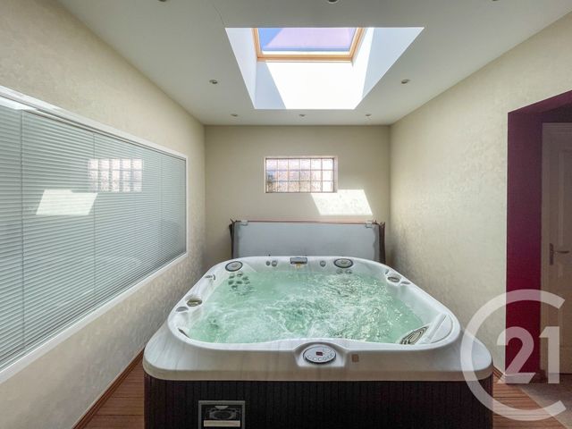 maison à vendre - 6 pièces - 240.34 m2 - LES SABLES D OLONNE - 85 - PAYS-DE-LOIRE - Century 21 Bleu Marine
