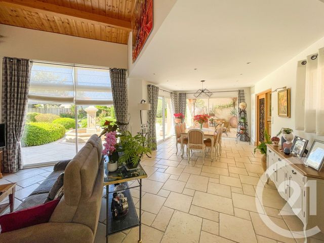 maison à vendre - 6 pièces - 240.34 m2 - LES SABLES D OLONNE - 85 - PAYS-DE-LOIRE - Century 21 Bleu Marine