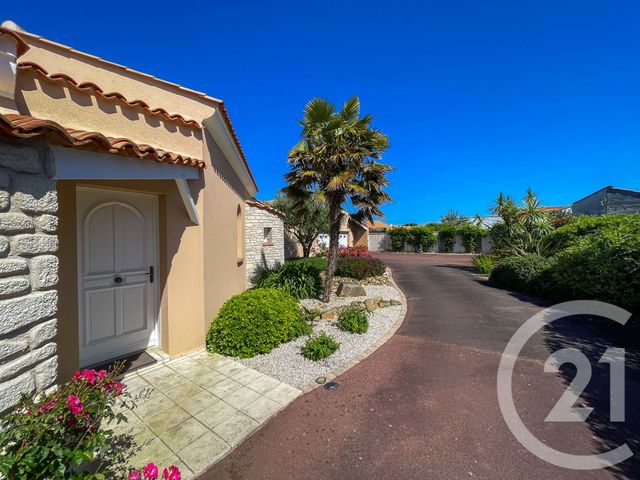 maison à vendre - 6 pièces - 240.34 m2 - LES SABLES D OLONNE - 85 - PAYS-DE-LOIRE - Century 21 Bleu Marine