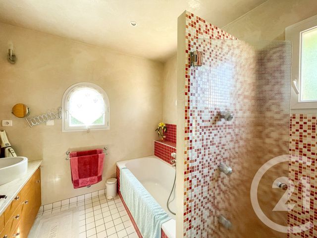 maison à vendre - 6 pièces - 240.34 m2 - LES SABLES D OLONNE - 85 - PAYS-DE-LOIRE - Century 21 Bleu Marine