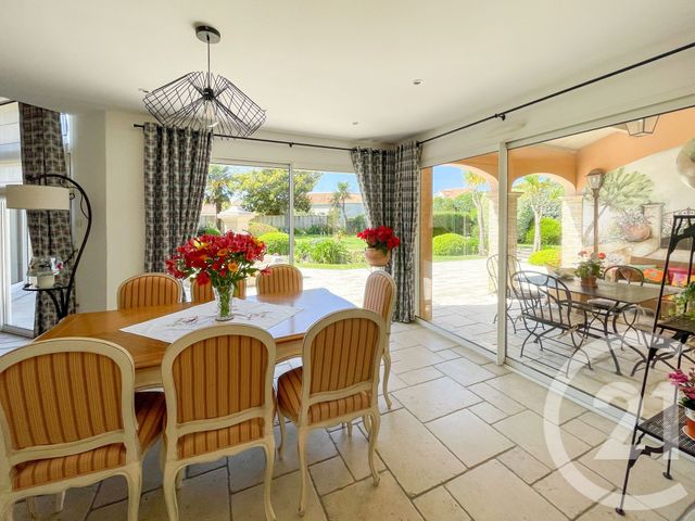maison à vendre - 6 pièces - 240.34 m2 - LES SABLES D OLONNE - 85 - PAYS-DE-LOIRE - Century 21 Bleu Marine