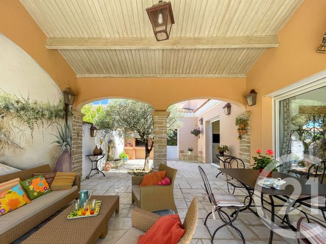 maison à vendre - 6 pièces - 240.34 m2 - LES SABLES D OLONNE - 85 - PAYS-DE-LOIRE - Century 21 Bleu Marine