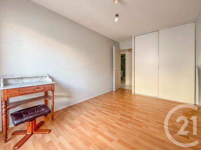 Appartement F3 à vendre - 3 pièces - 70.6 m2 - LES SABLES D OLONNE - 85 - PAYS-DE-LOIRE - Century 21 Bleu Marine