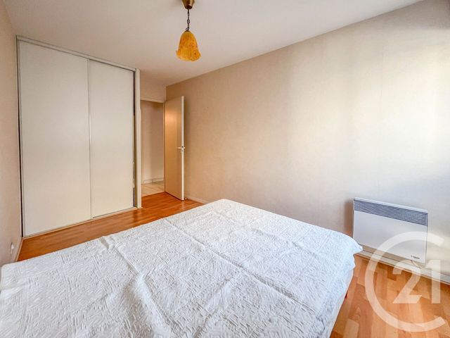 Appartement F3 à vendre - 3 pièces - 70.6 m2 - LES SABLES D OLONNE - 85 - PAYS-DE-LOIRE - Century 21 Bleu Marine