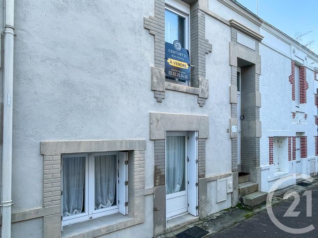 maison - LES SABLES D OLONNE - 85